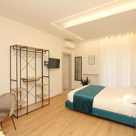 Couette-café Ricomincio Da Tre 4*